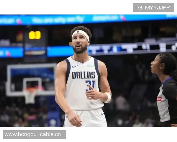 克莱首节三分球全失五项数据全无表现令人失望