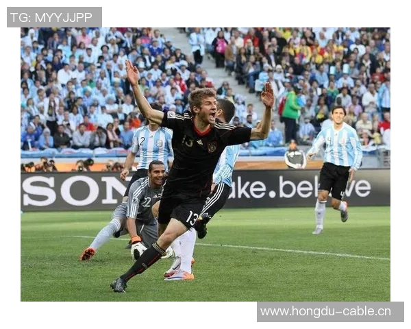 穆勒状态回暖连续6场参与进球总计贡献11次助攻与进球