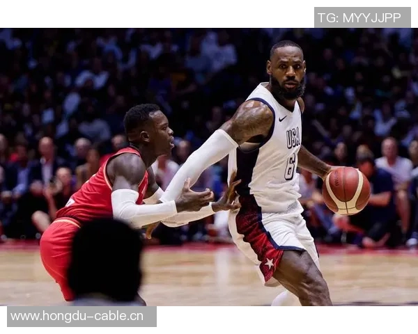 Lowe称赞三球进攻能力出众难以找到类似球员 Lowe称赞三球进攻能力出众难以找到类似球员