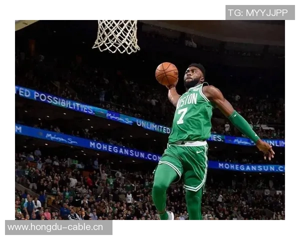 杰伦布朗称赞蒂尔曼表现出色末节发挥堪称现象级的全能球员