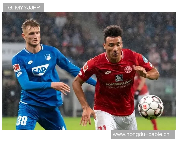 德甲各队纷纷关注波鸿中场伦茨引发转会热潮