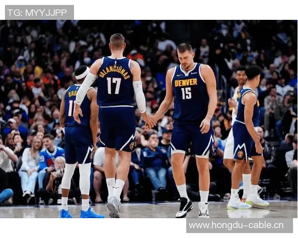 约基奇生涯20分10助场次达165场刷新中锋历史纪录超越张伯伦54场成第二