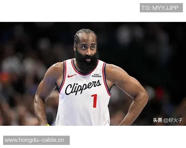 哈登谈最后一投被犯规的预感与比赛混乱局面