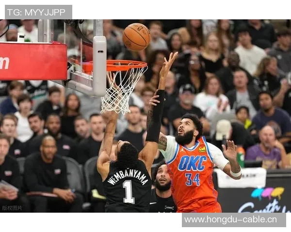 哈珀近三场表现回顾场均208分钟贡献16分37助攻投篮命中率超五成 哈珀近三场表现回顾场均208分钟贡献16分37助攻投篮命中率超五成