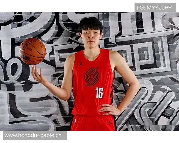 斯普利特谈杨瀚森上场表现称其感受强度提升传球天赋尚待发挥